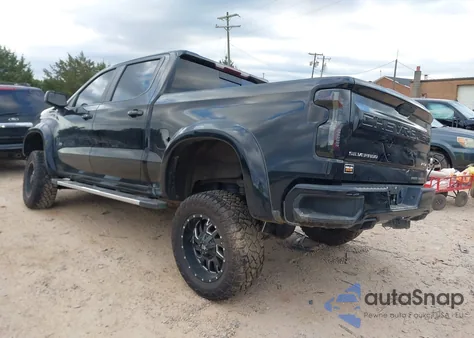 2021 Chevrolet Silverado 1500 4Wd Short Bed Rst z USA, uszkodzony, nr VIN 1GCUYEEL4MZ221175